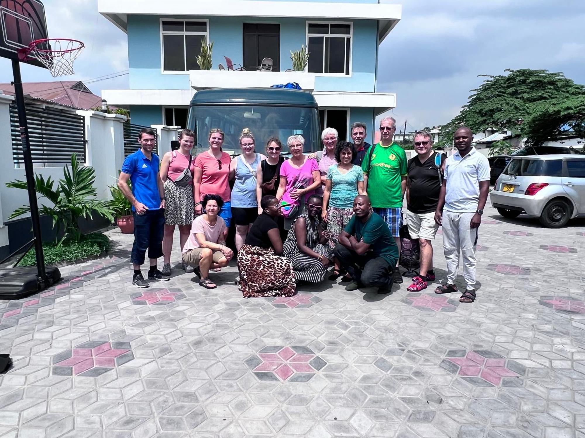 Haika Home Lodge Dar es Salaam Ngoại thất bức ảnh